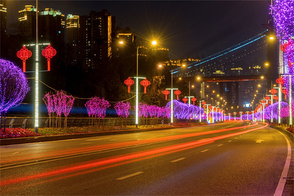 為什么今年鄭州的街頭沒(méi)掛彩燈？這其中的原因你知道嗎？