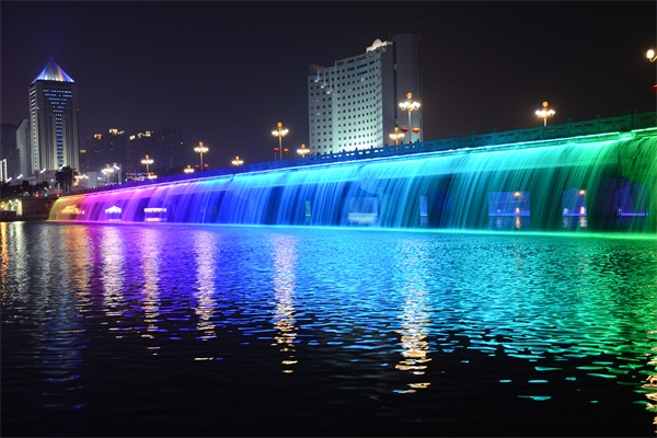 城市戶(hù)外泛光照明設(shè)計(jì)需要注意的事項(xiàng)