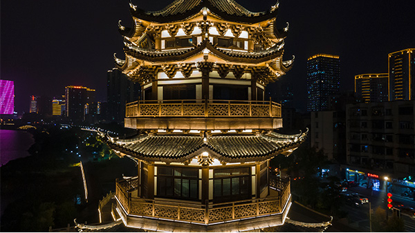 建筑泛光照明工程如何選擇適當(dāng)?shù)谋憩F(xiàn)手法？